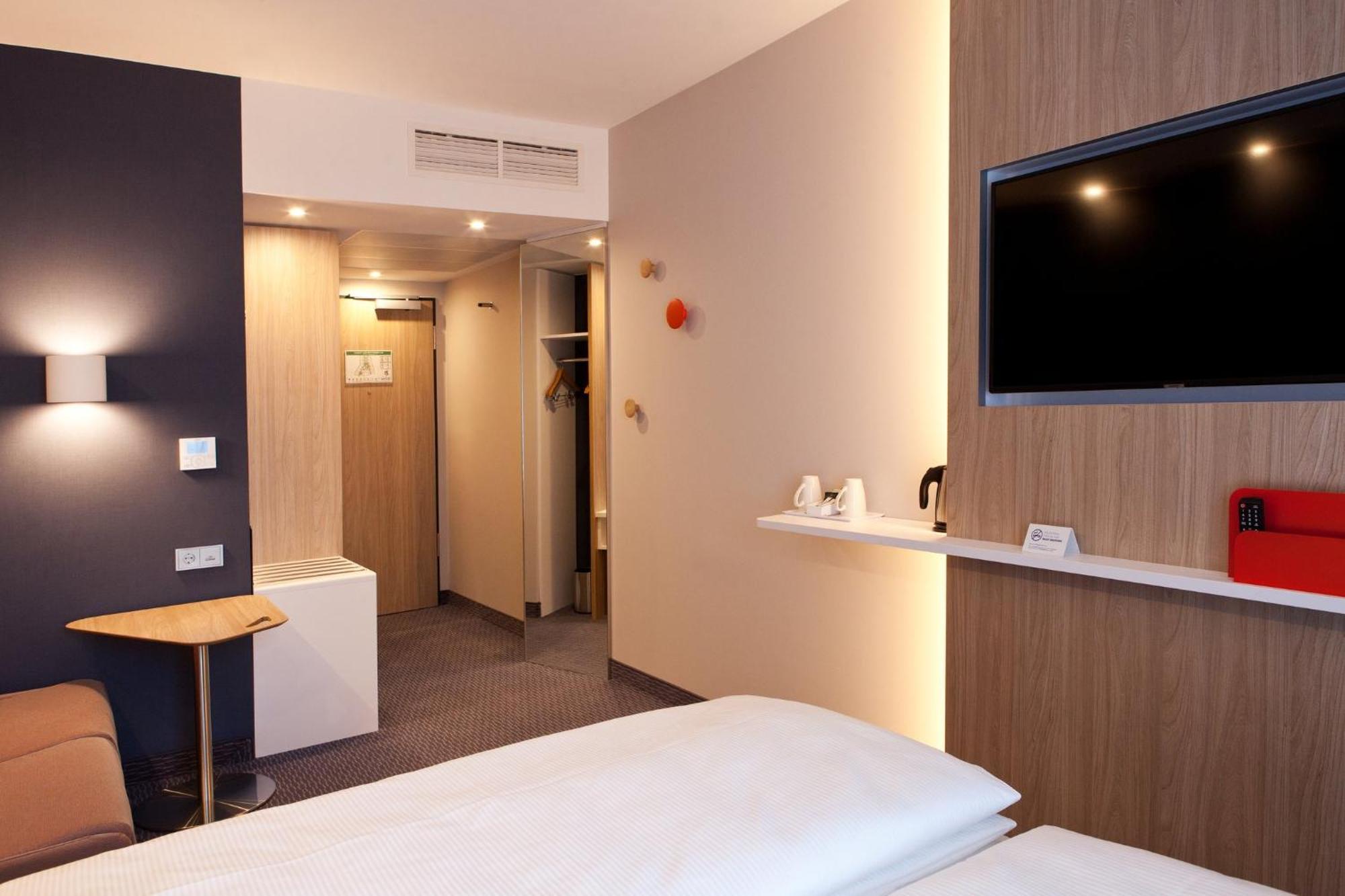 Holiday Inn Express - Goeppingen By Ihg Exterior foto